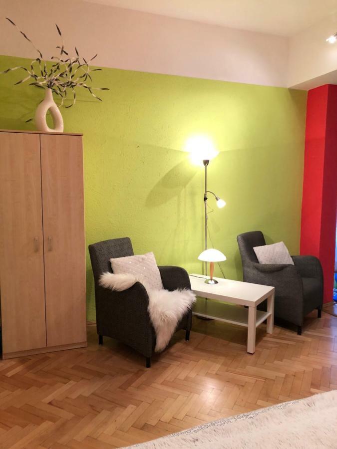 Apartmán Orchidej u Vřídla KLV Exterior foto