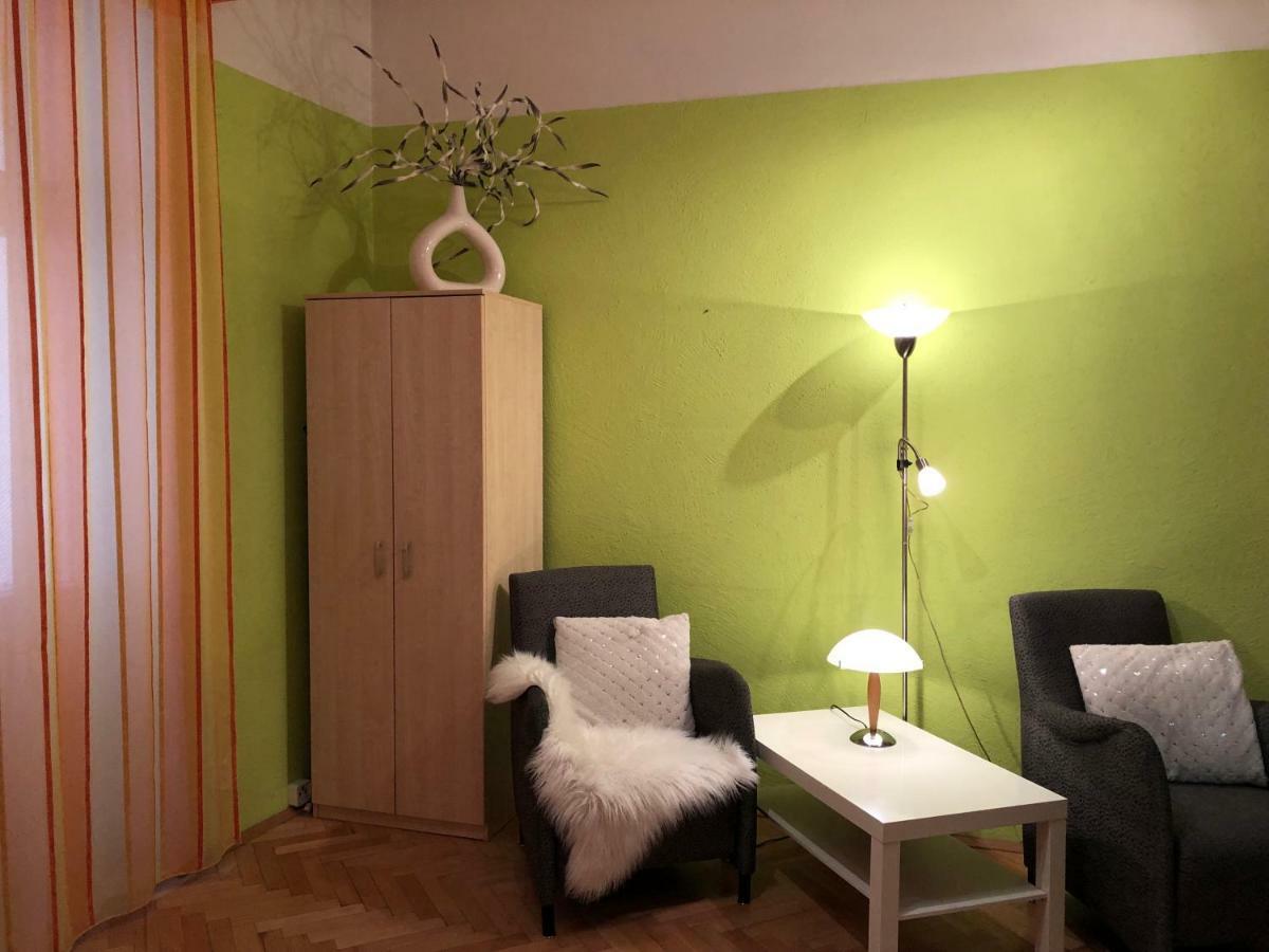 Apartmán Orchidej u Vřídla KLV Exterior foto